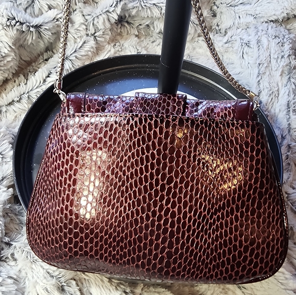 Brighton (Designer) Small Burgundy Leather Crossbody with Heart & Accents EUC - Picture 3 of 8